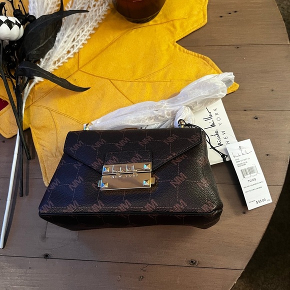 Nicole Miller Designer Women's Bag - Picture 2 of 11